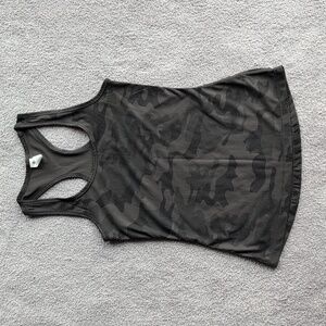 NWOT 90 Degree Tank Top in Black/Grey Camo size XS